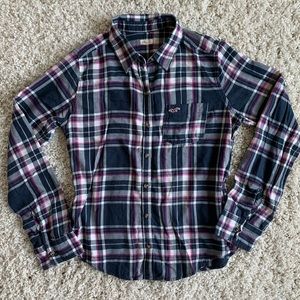 2️⃣✖️2️⃣5️⃣ Hollister Plaid Flannel Shirt